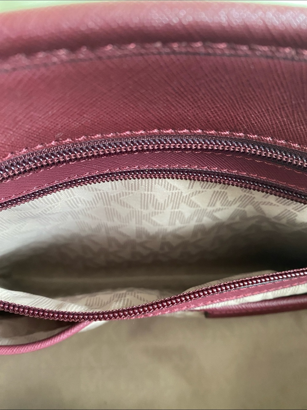 Michael Kors Burgandy Plum Zip Top Tote with Gold Hardware - Picture 10 of 16